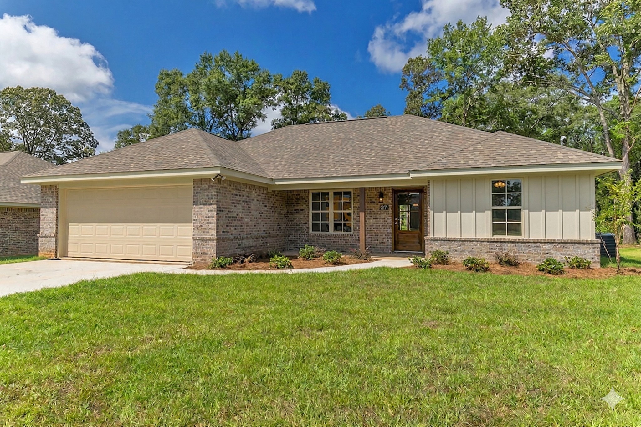 346 Griffey Estates Property Photo 1