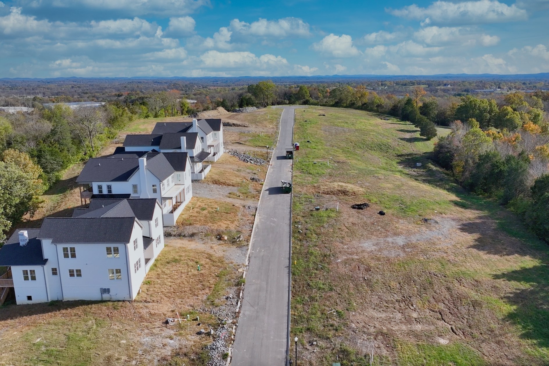 1024 Tiane Trl Property Photo 1