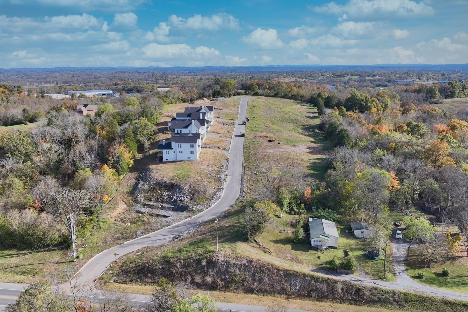 1016 Tiane Trl Property Photo 2