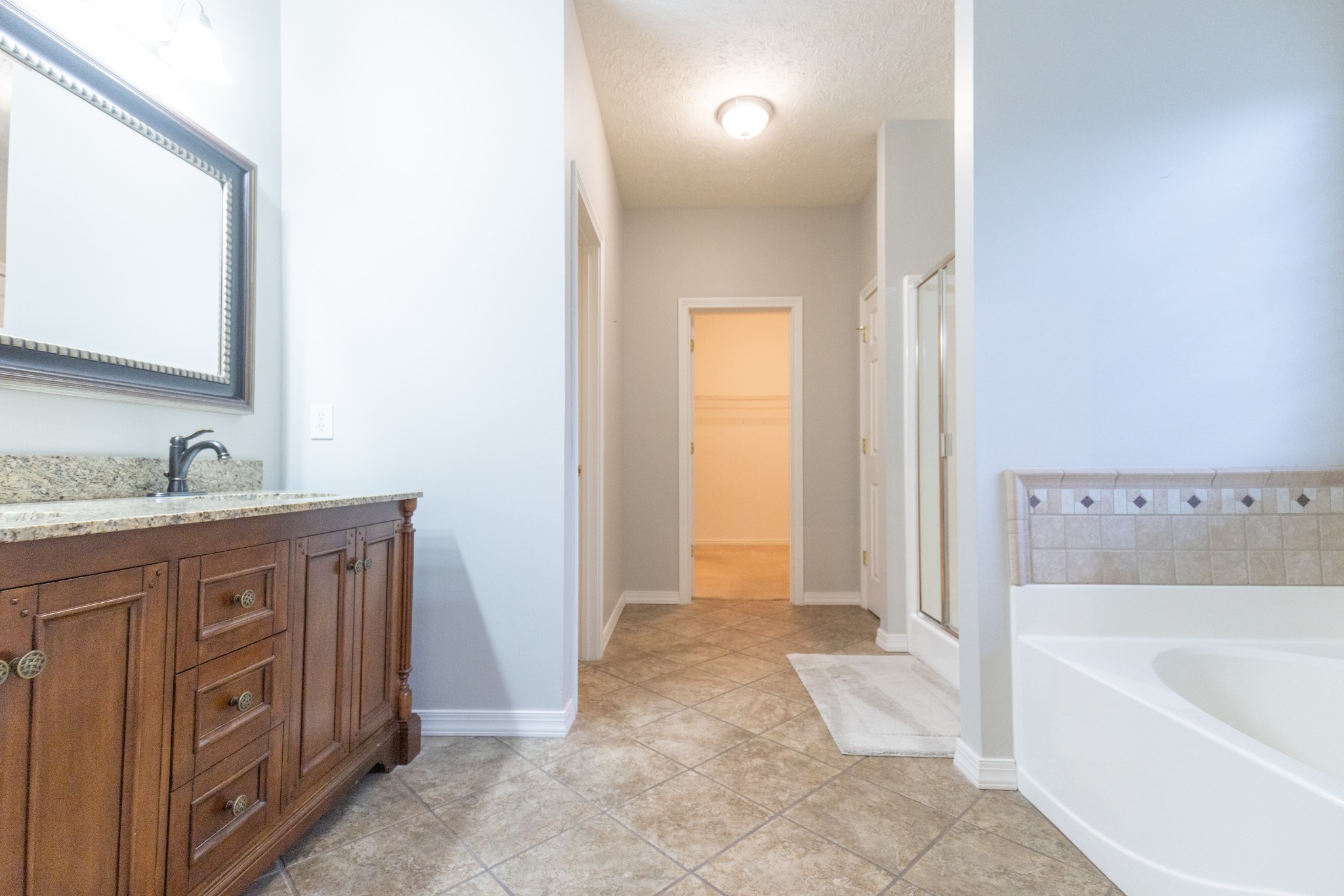 131 Belmont Cir Property Photo 6