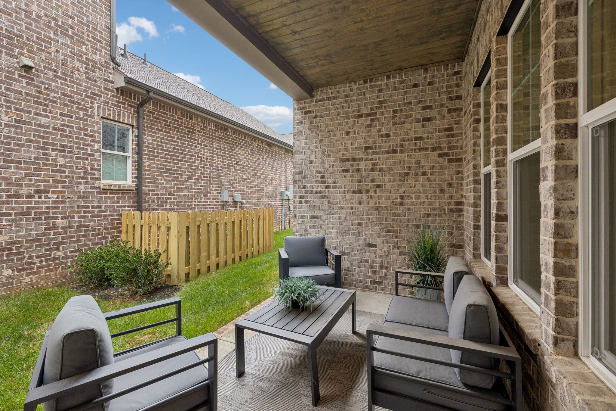 5029 Owenruth Dr Property Photo 43