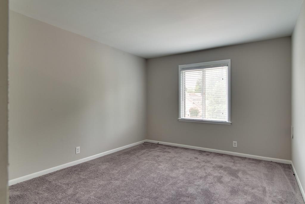 2020 Beech Ave Property Photo 10