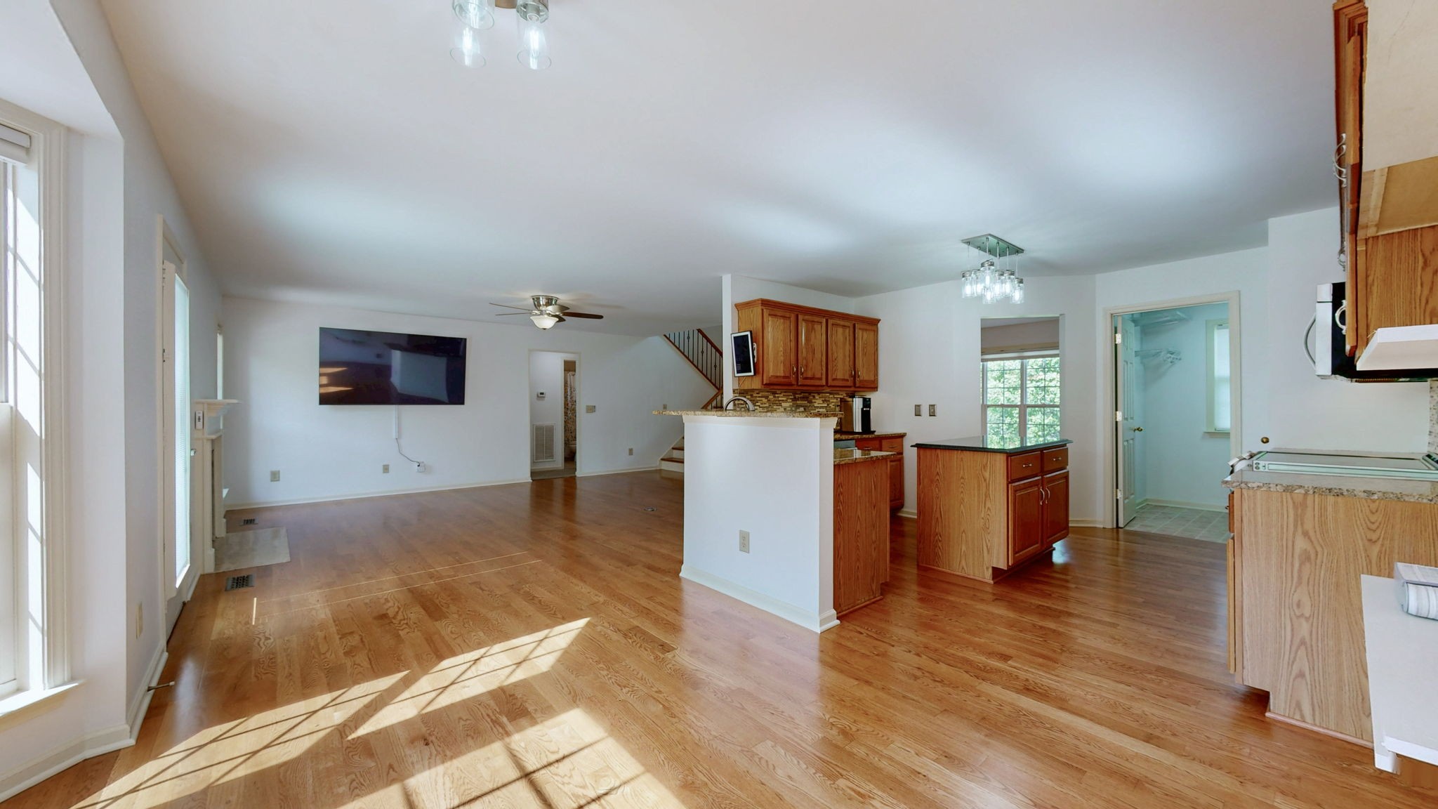 1109 Stonehenge Ct Property Photo 18