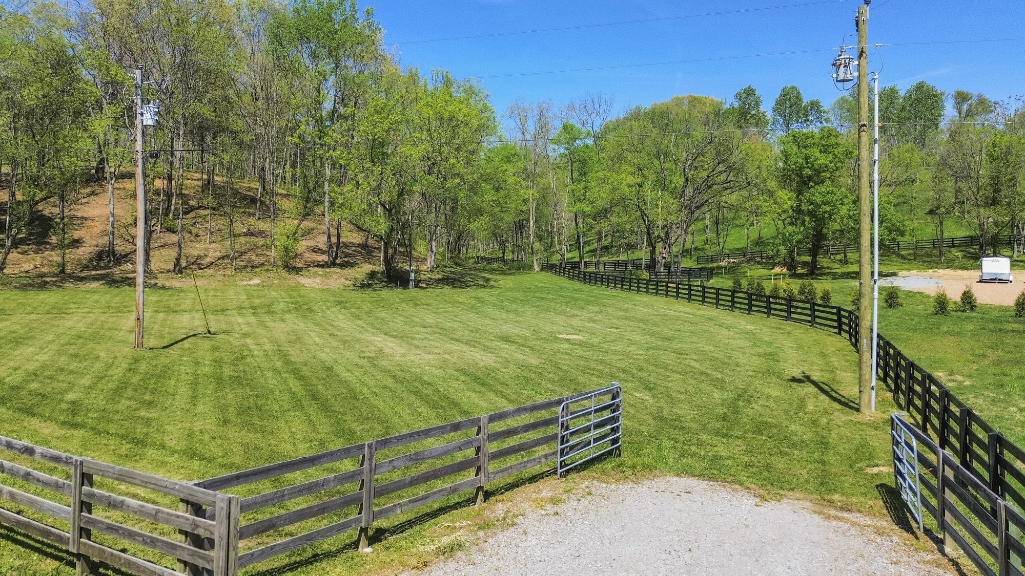 1 Johnson Hollow Road Property Photo 1