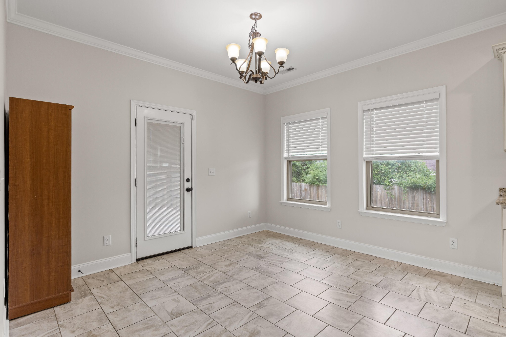 144 Franklin Circle Property Photo 11