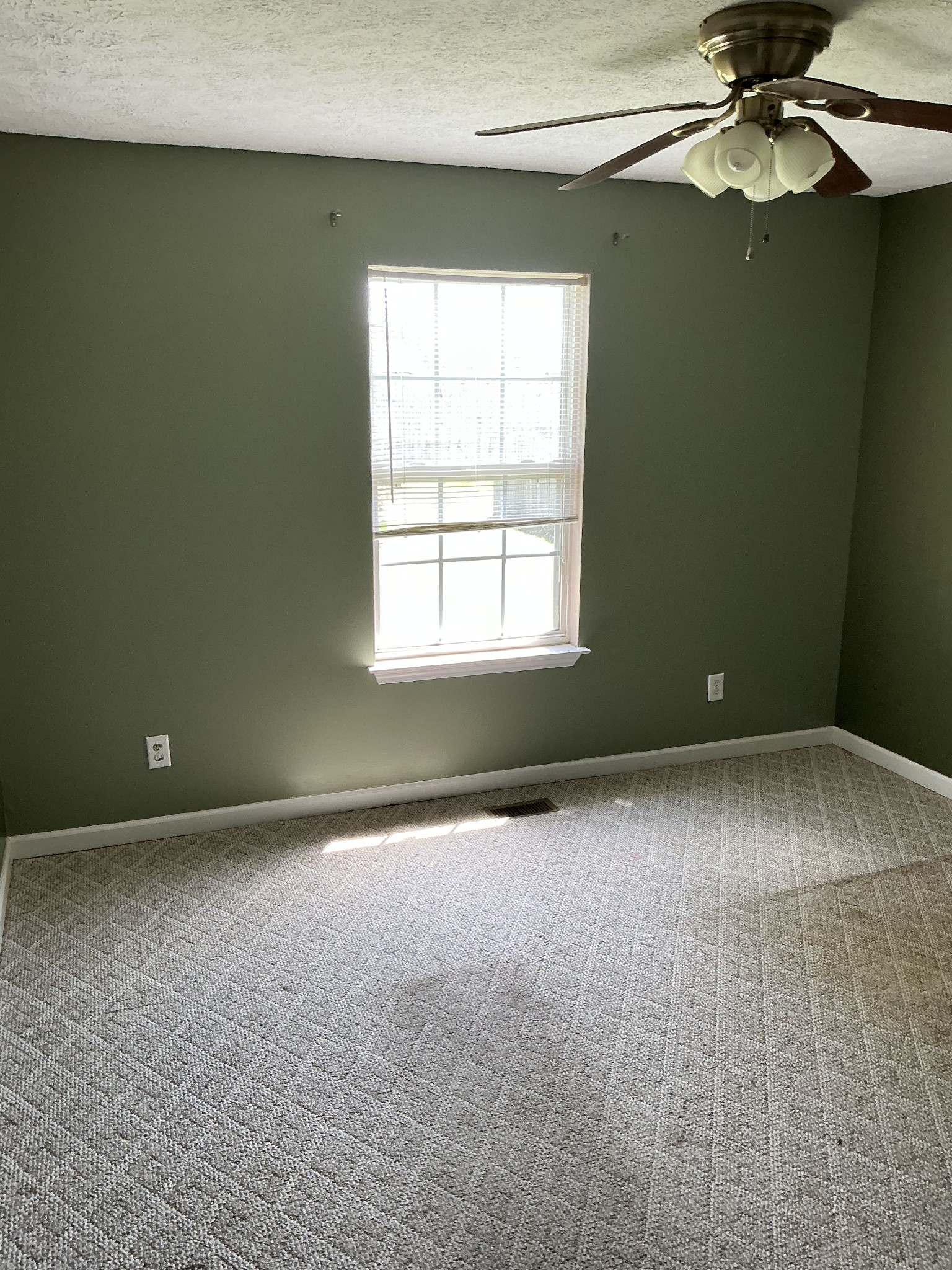 1706 Brittany Ct Property Photo 10