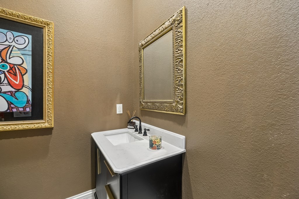 3631 Louisville Rd Property Photo 40