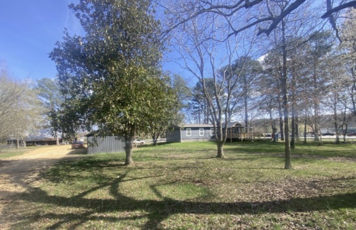 200 Brown Town Rd Property Photo 9