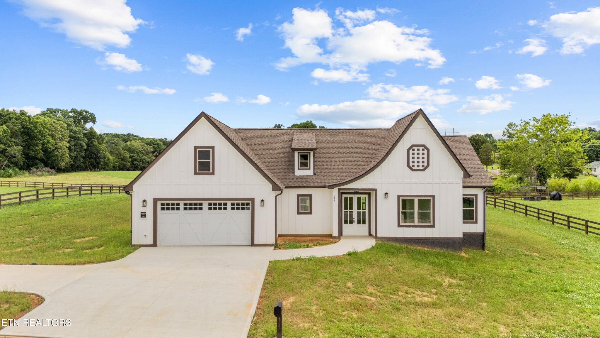 2410 IRON FORGE WAY