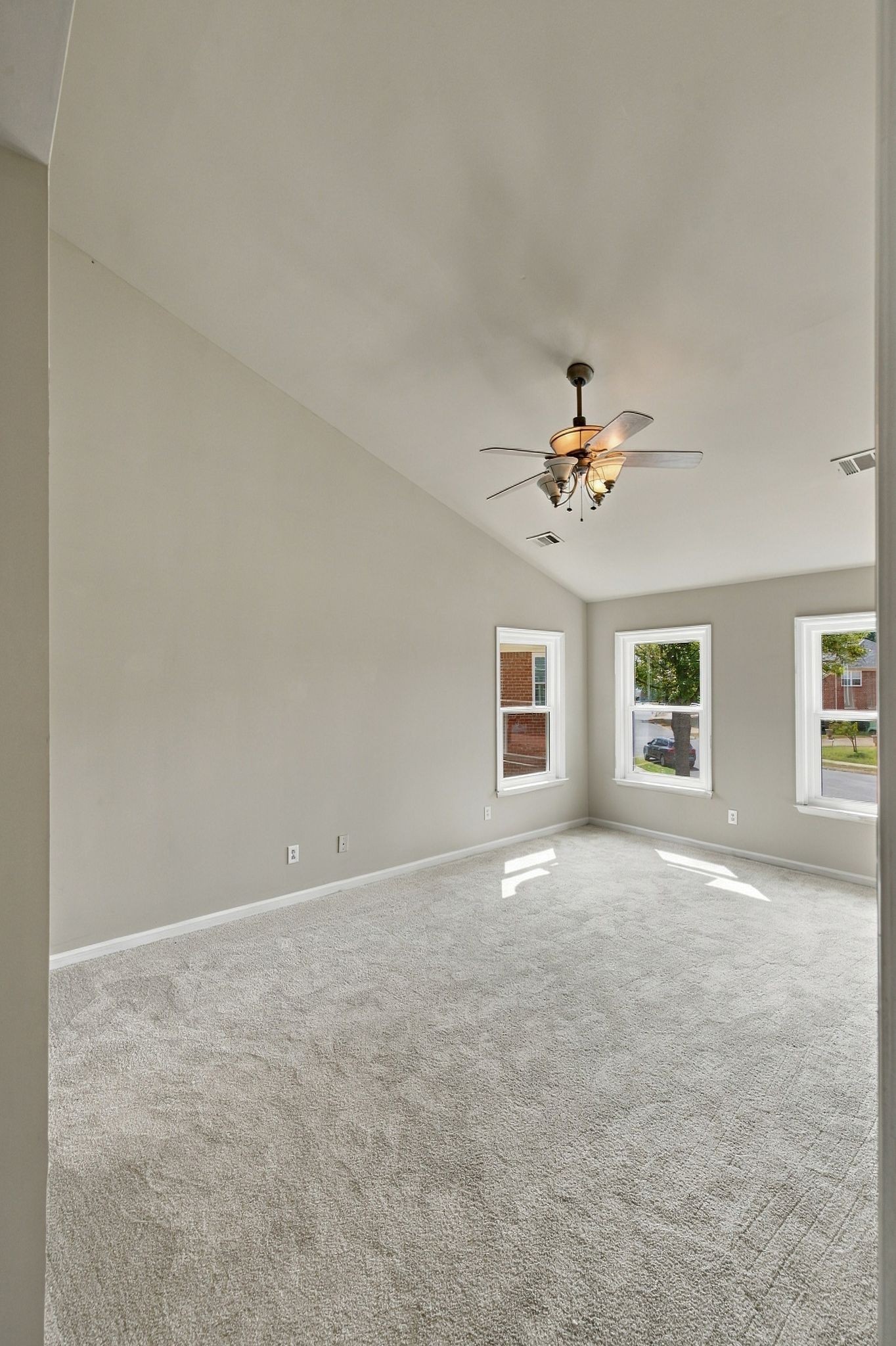 732 Braemere Dr Property Photo 31