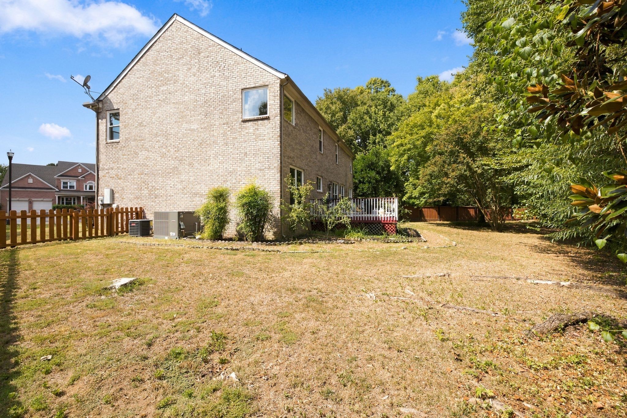 732 Braemere Dr Property Photo 32