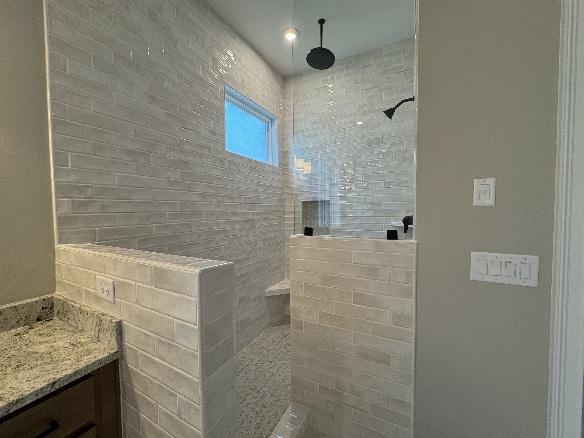 109 Cedarstone Drive Property Photo 3