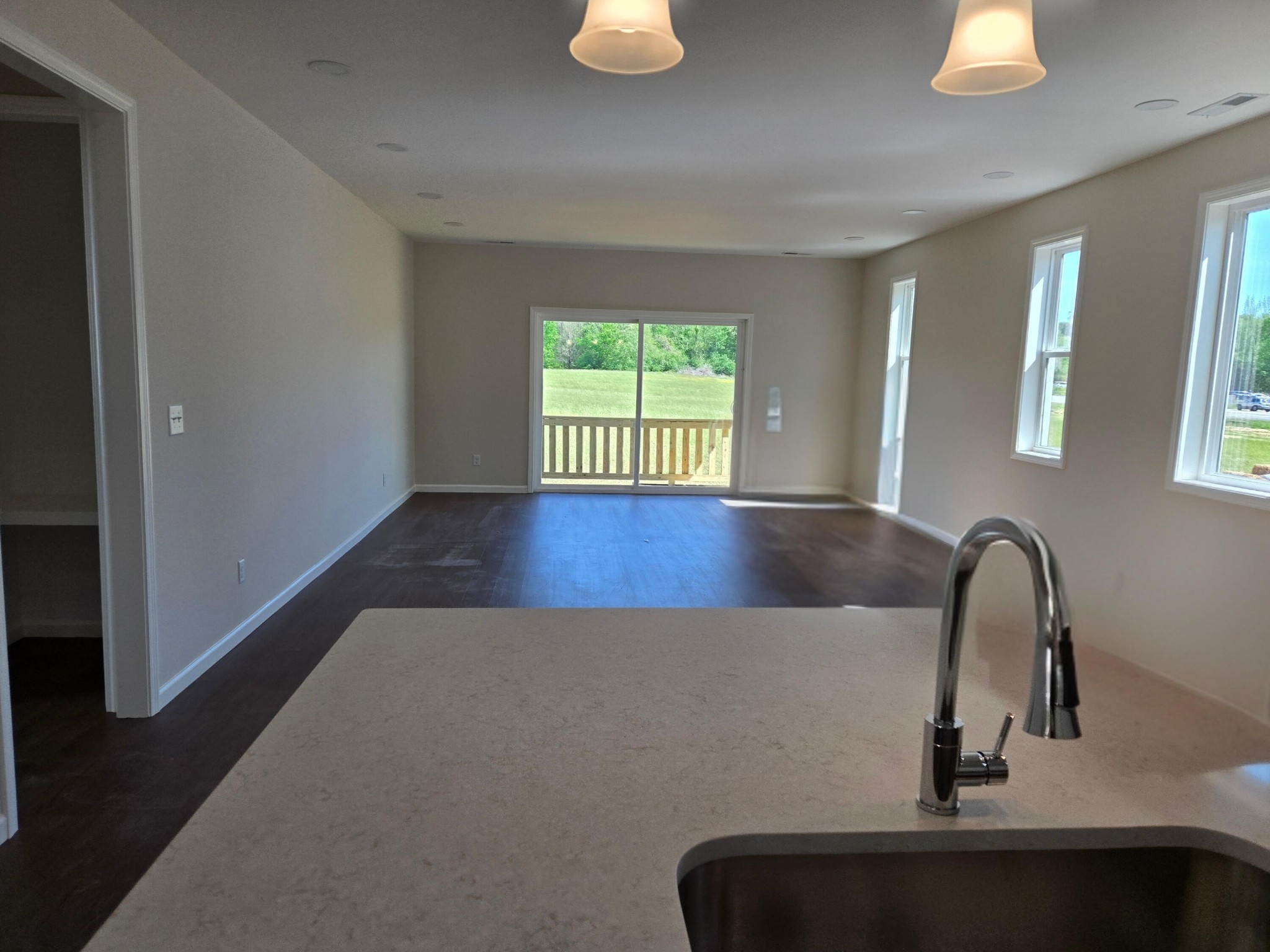 190 Jasper Gulch Drive Property Photo 8