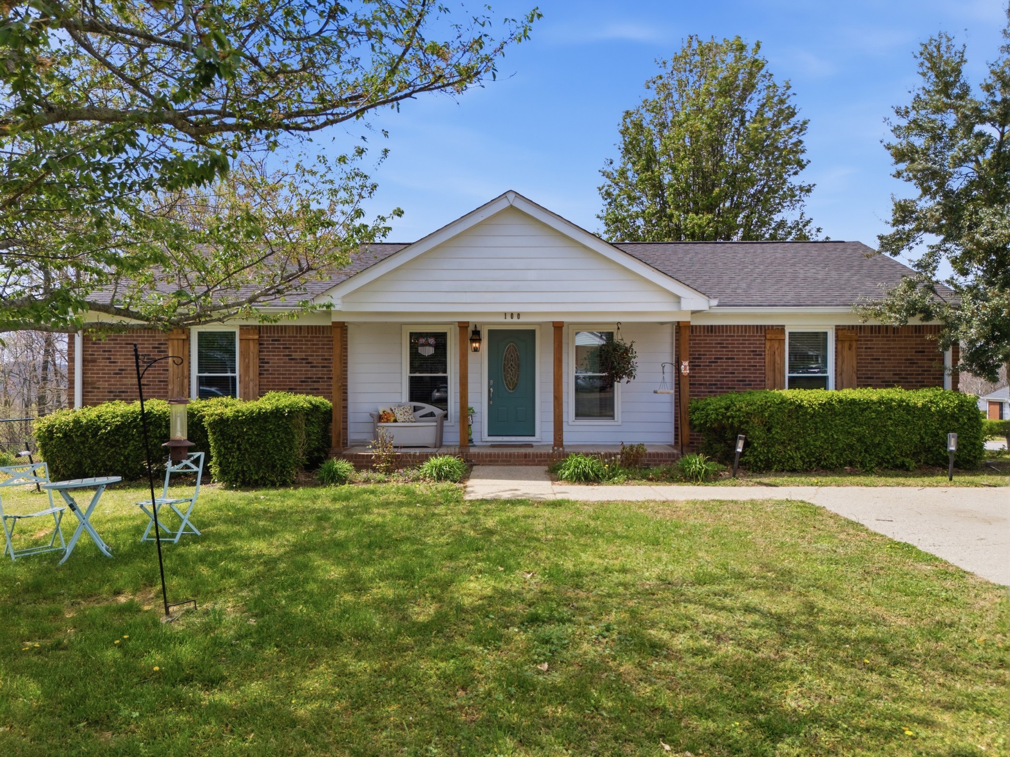 100 Patton Ct Property Photo 1