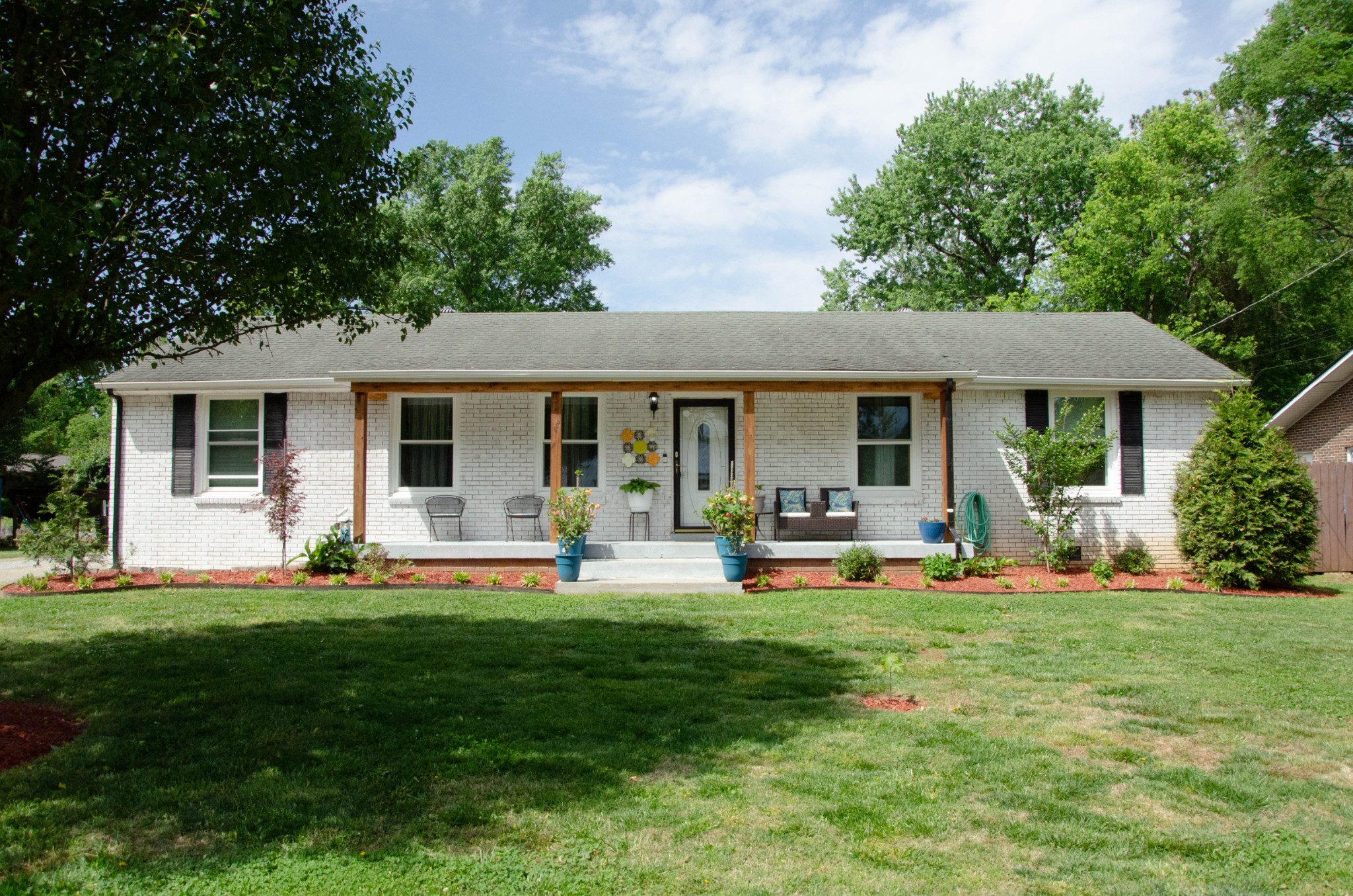 1614 Minerva Dr Property Photo 1