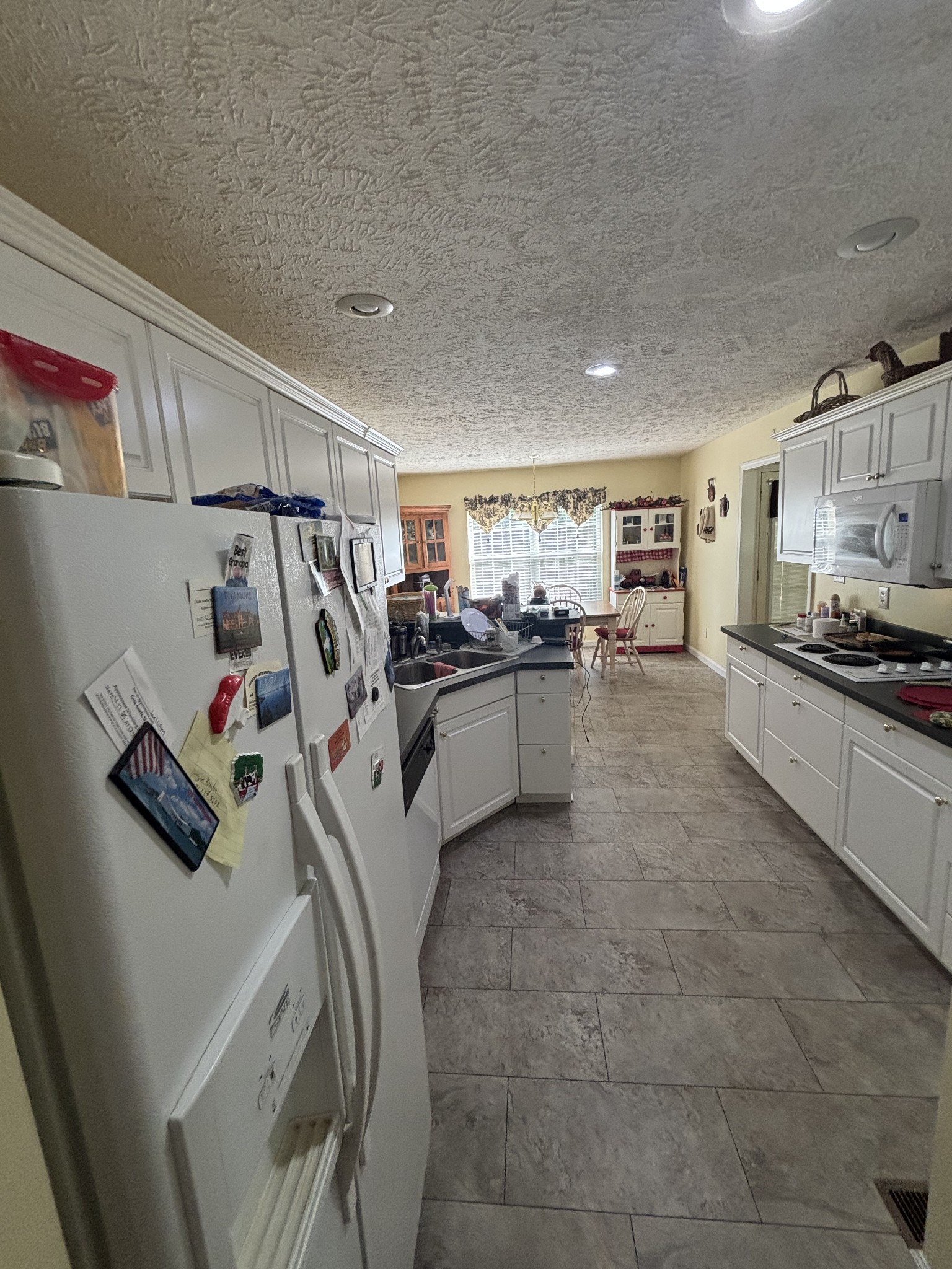 206 Dreaden St Property Photo 11