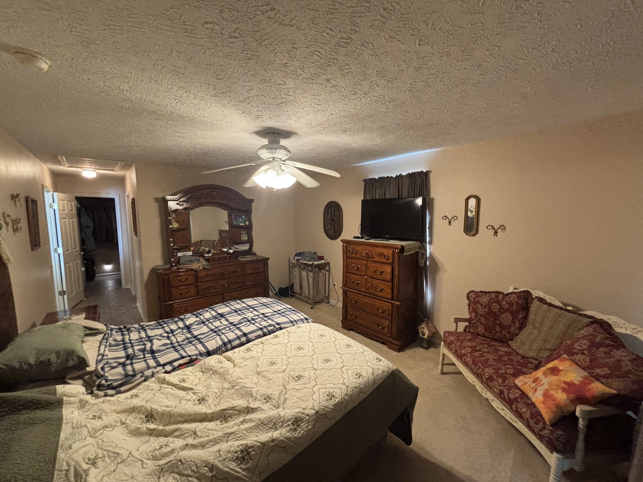 206 Dreaden St Property Photo 15
