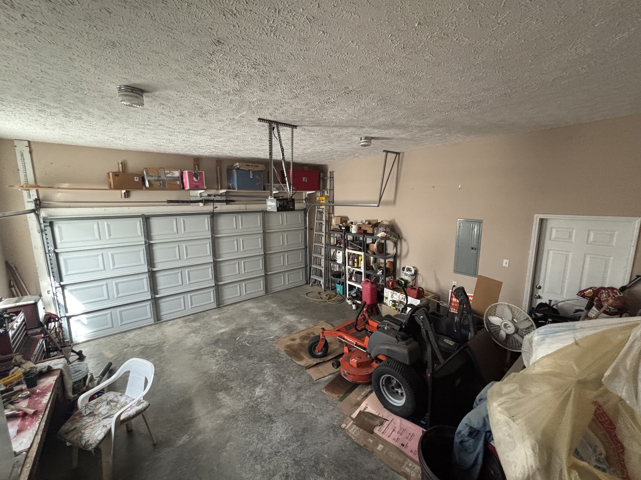206 Dreaden St Property Photo 23