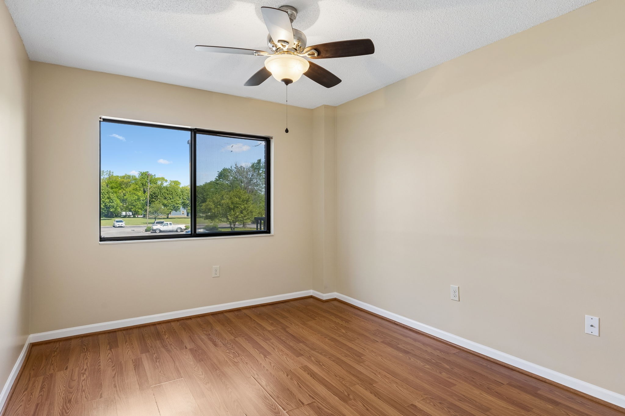 200 Sanders Ferry Rd Property Photo 18