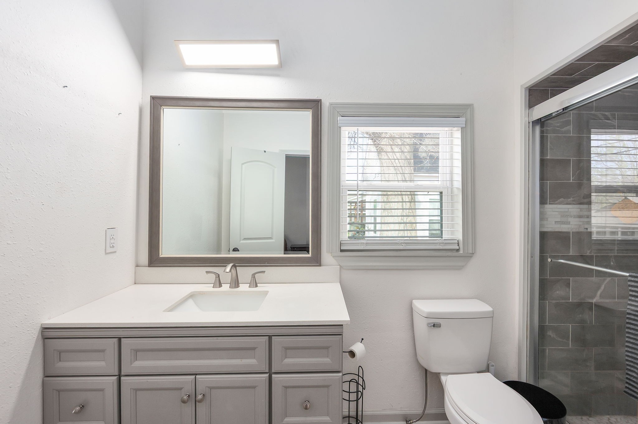 209 Hatton St Property Photo 15