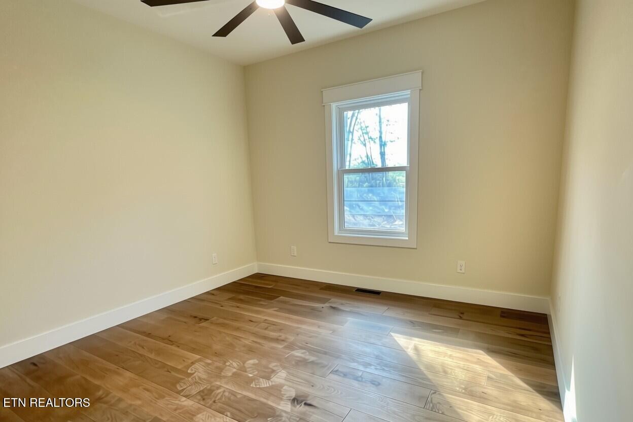 614 Apoka Lane Property Photo 16