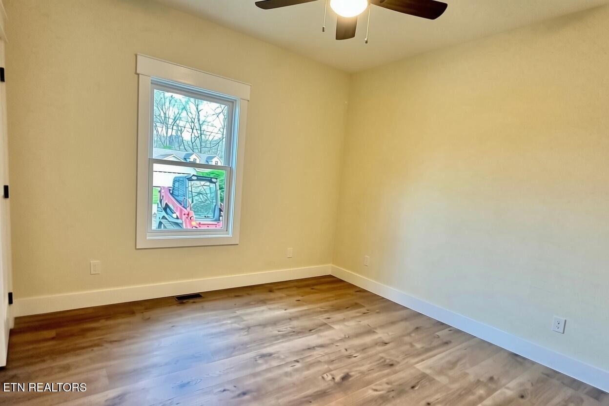 614 Apoka Lane Property Photo 19