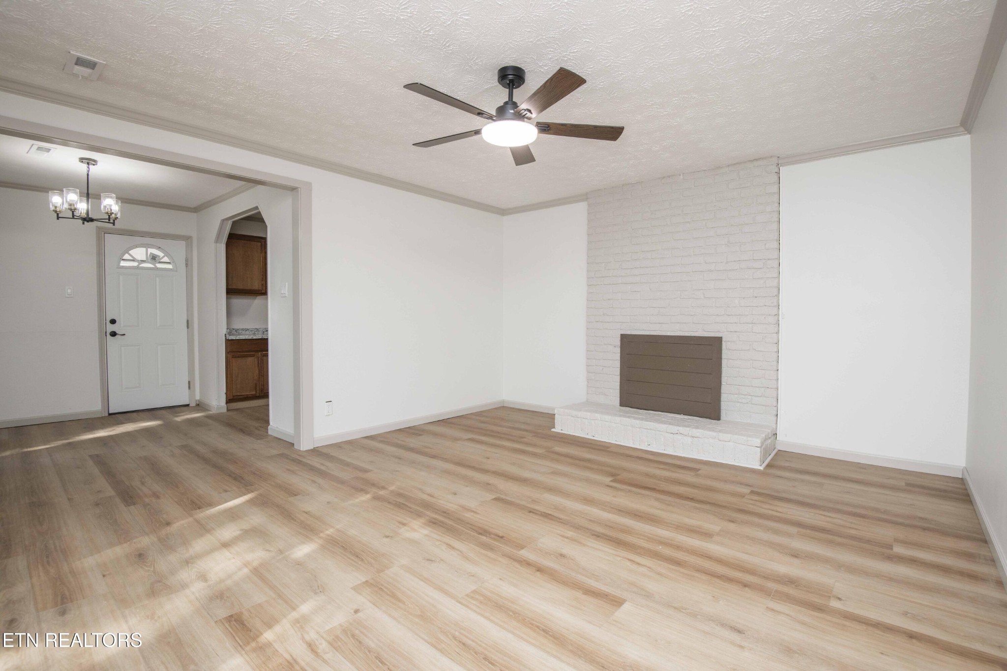 406 Mcconkey St Property Photo 8