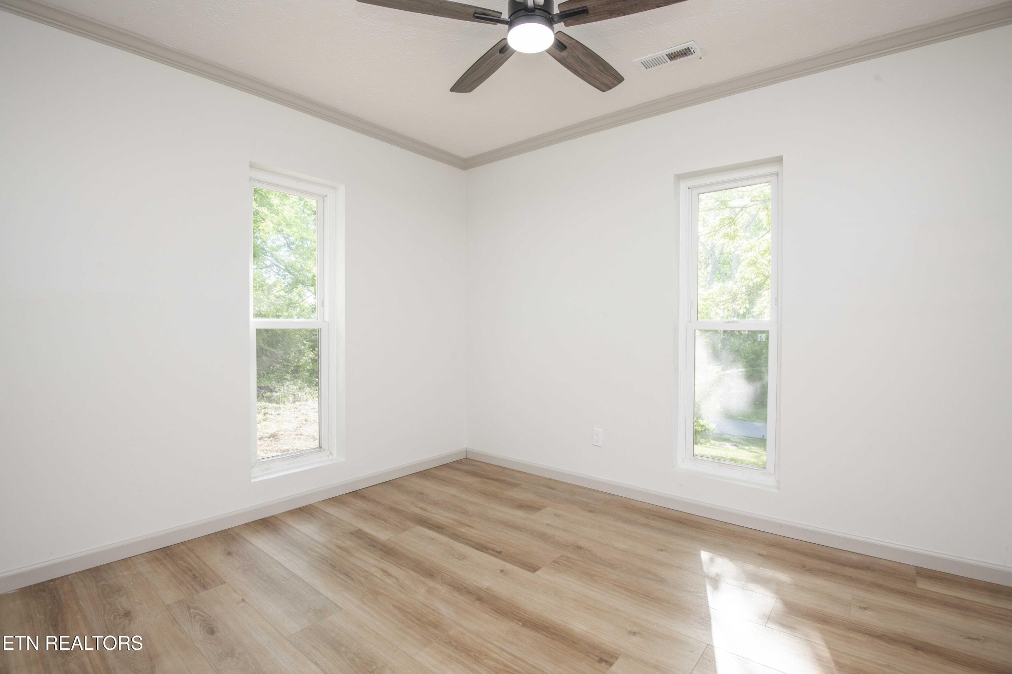 406 Mcconkey St Property Photo 26