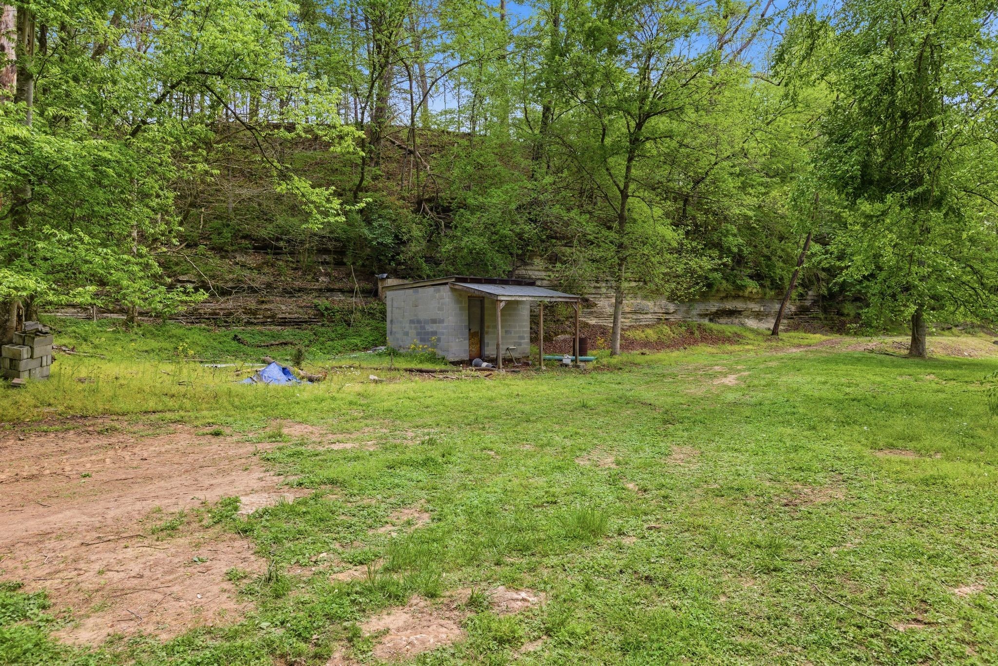 580 Defeated Creek Rd Property Photo 55