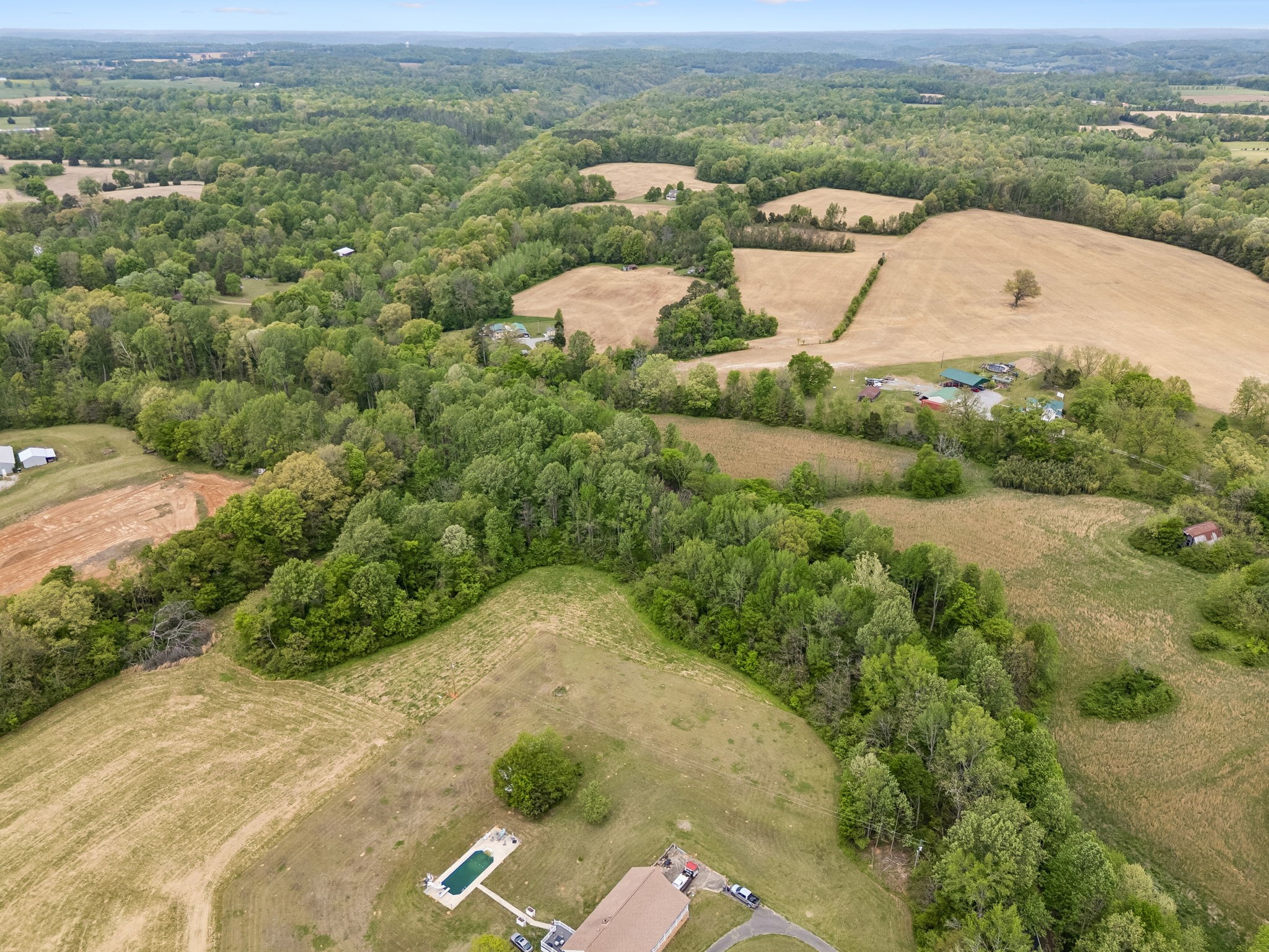 1059 Old Railroad Bed Rd Property Photo 1
