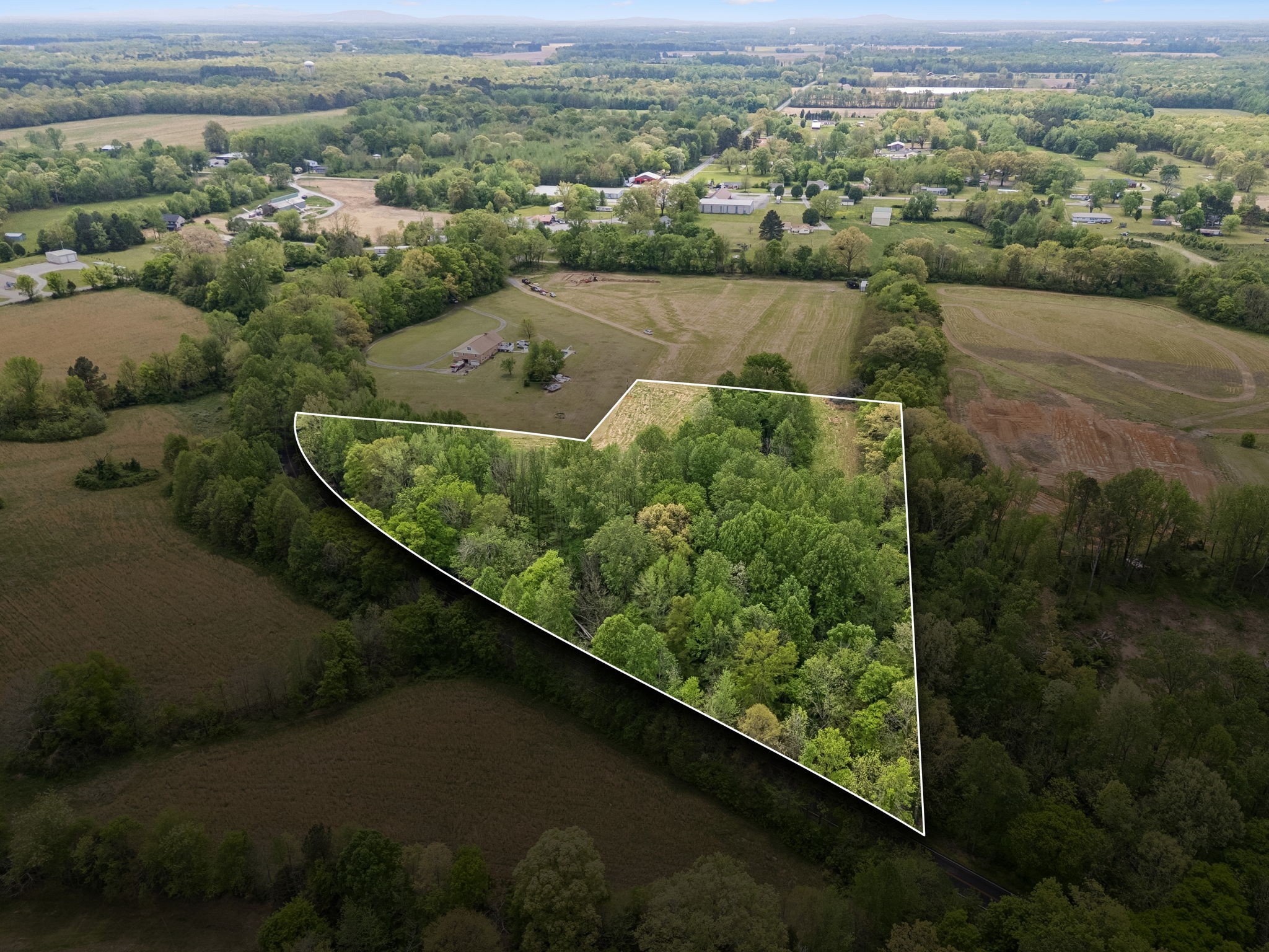 1059 Old Railroad Bed Rd Property Photo 7