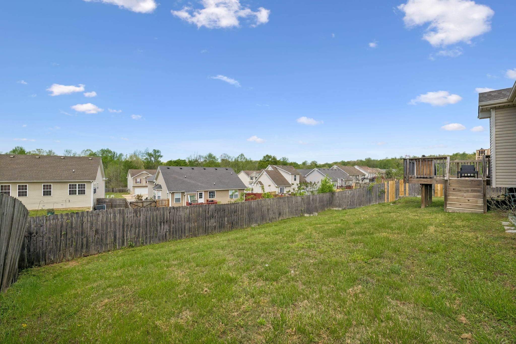 1388 Constitution Dr Property Photo 28