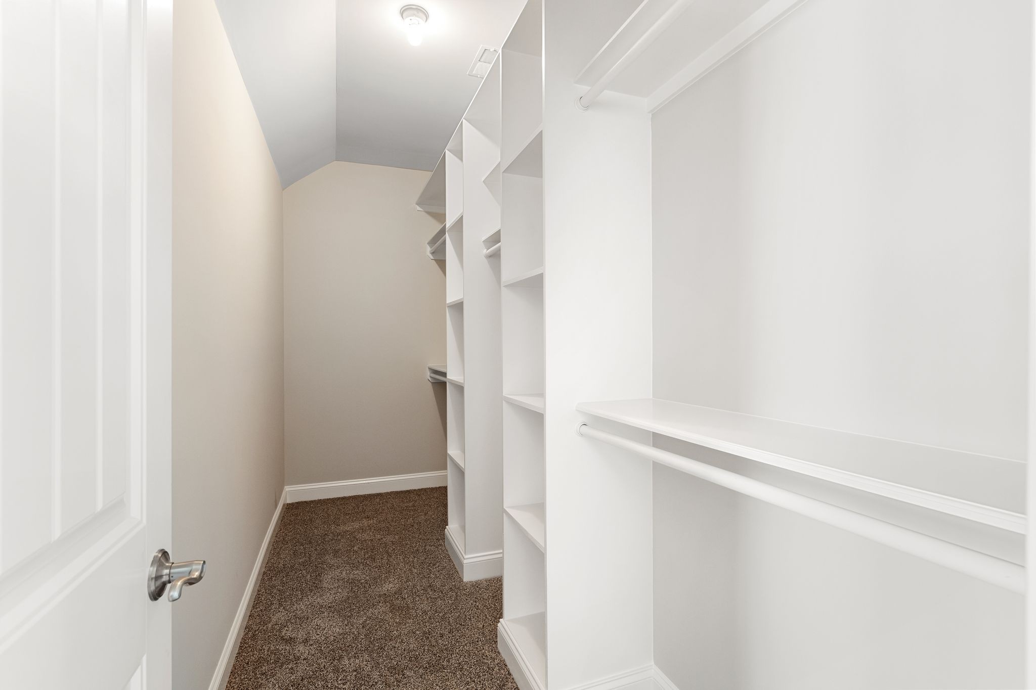 316 Whitewater Way Property Photo 42