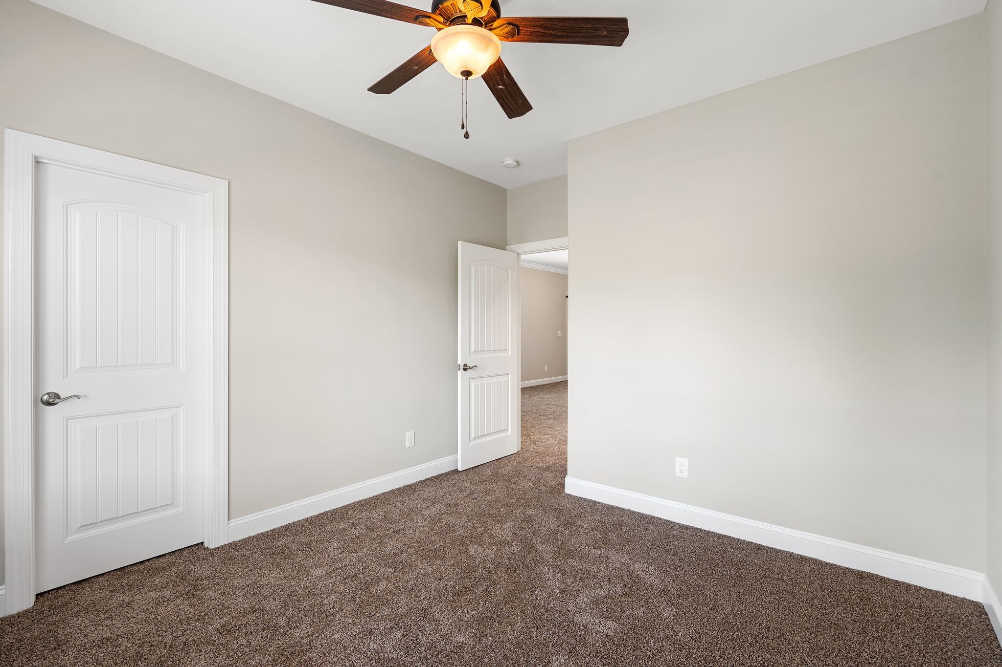316 Whitewater Way Property Photo 46