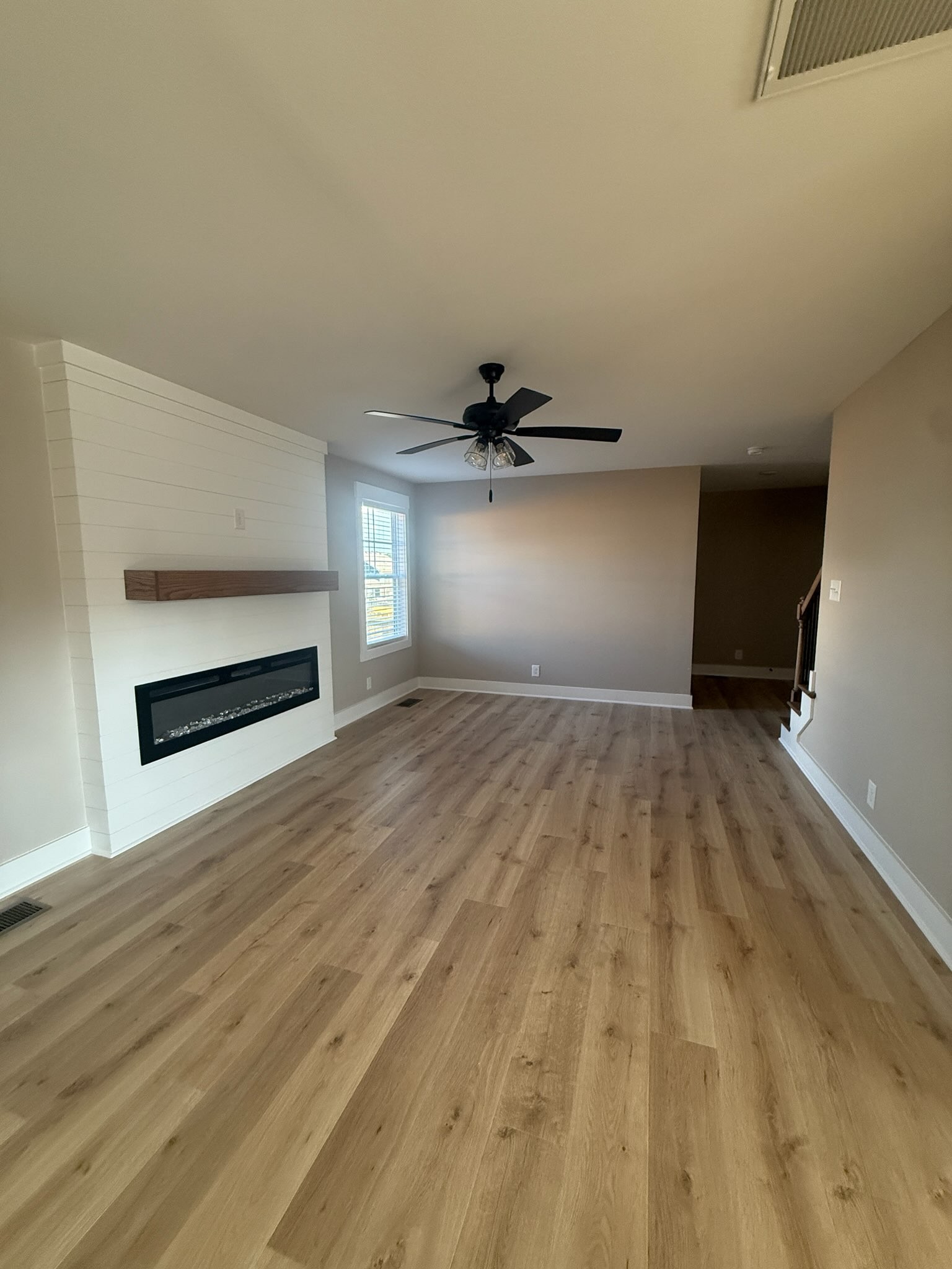 346 Cardinal Creek Property Photo 8