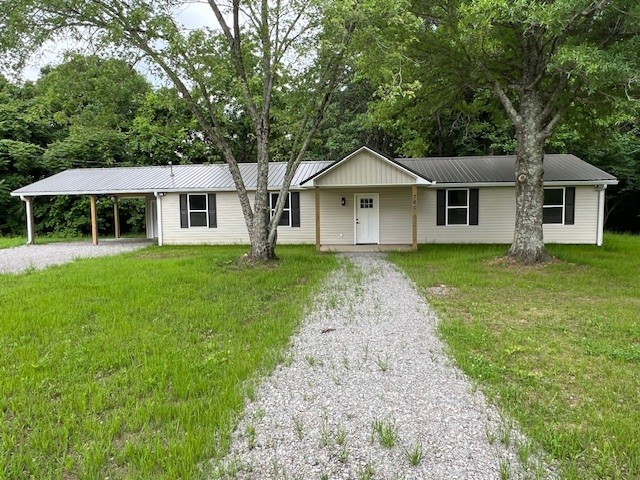 760 Rose Hill Rd Property Photo 2