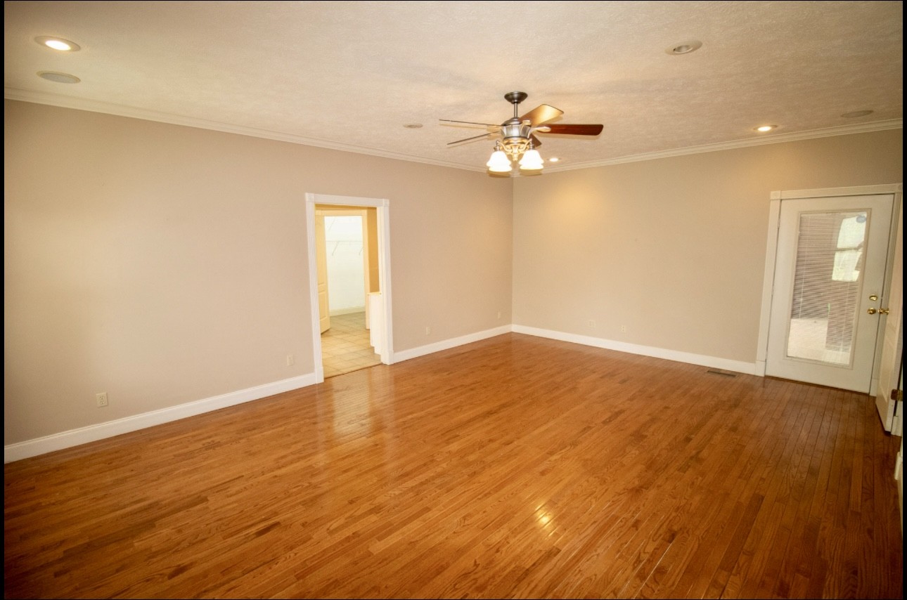 25 Max Dr Property Photo 16