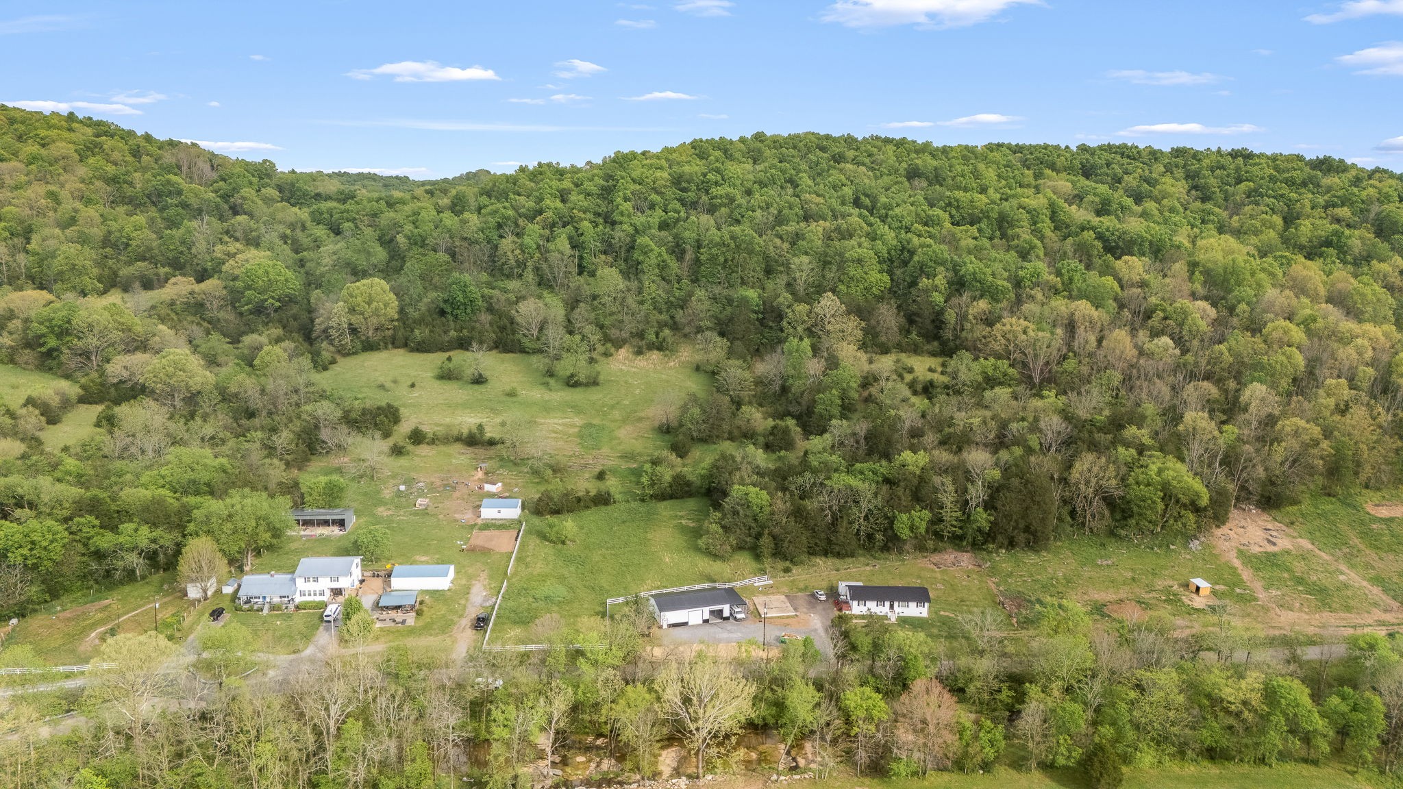 1036 Locke Creek Rd Property Photo 11