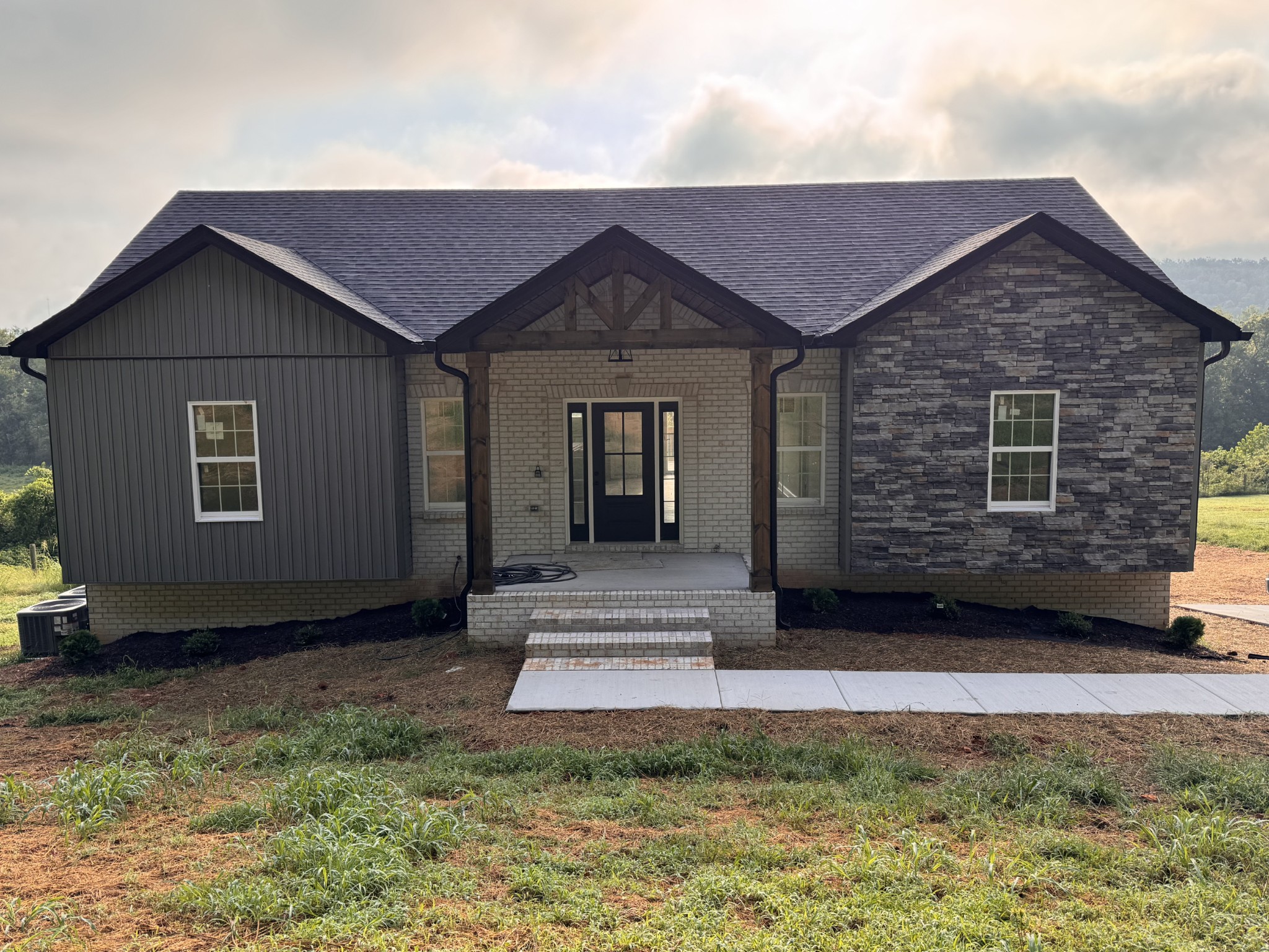 476 Buckeye Road Property Photo 1