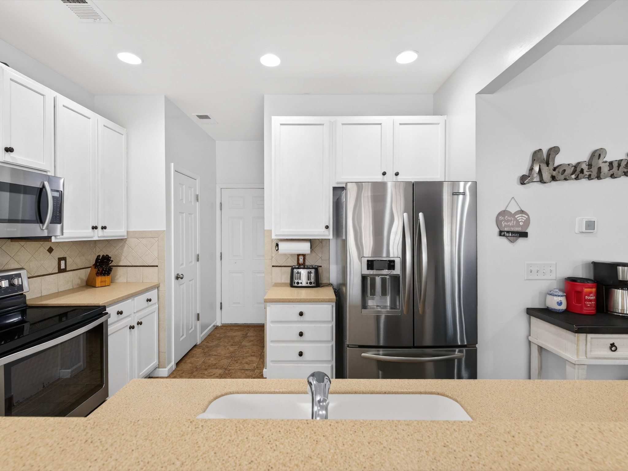 2548 Jordan Ridge Dr Property Photo 7