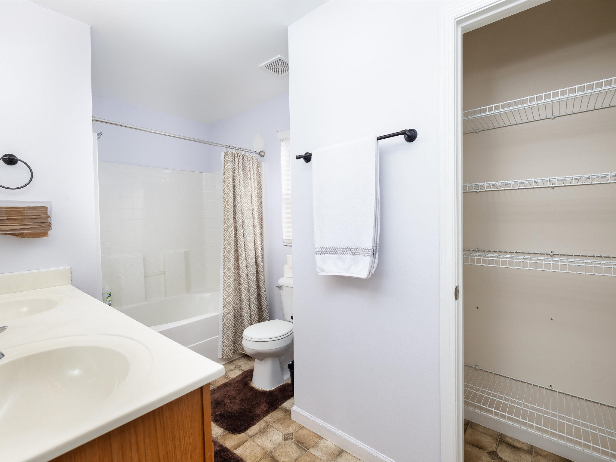 2548 Jordan Ridge Dr Property Photo 40