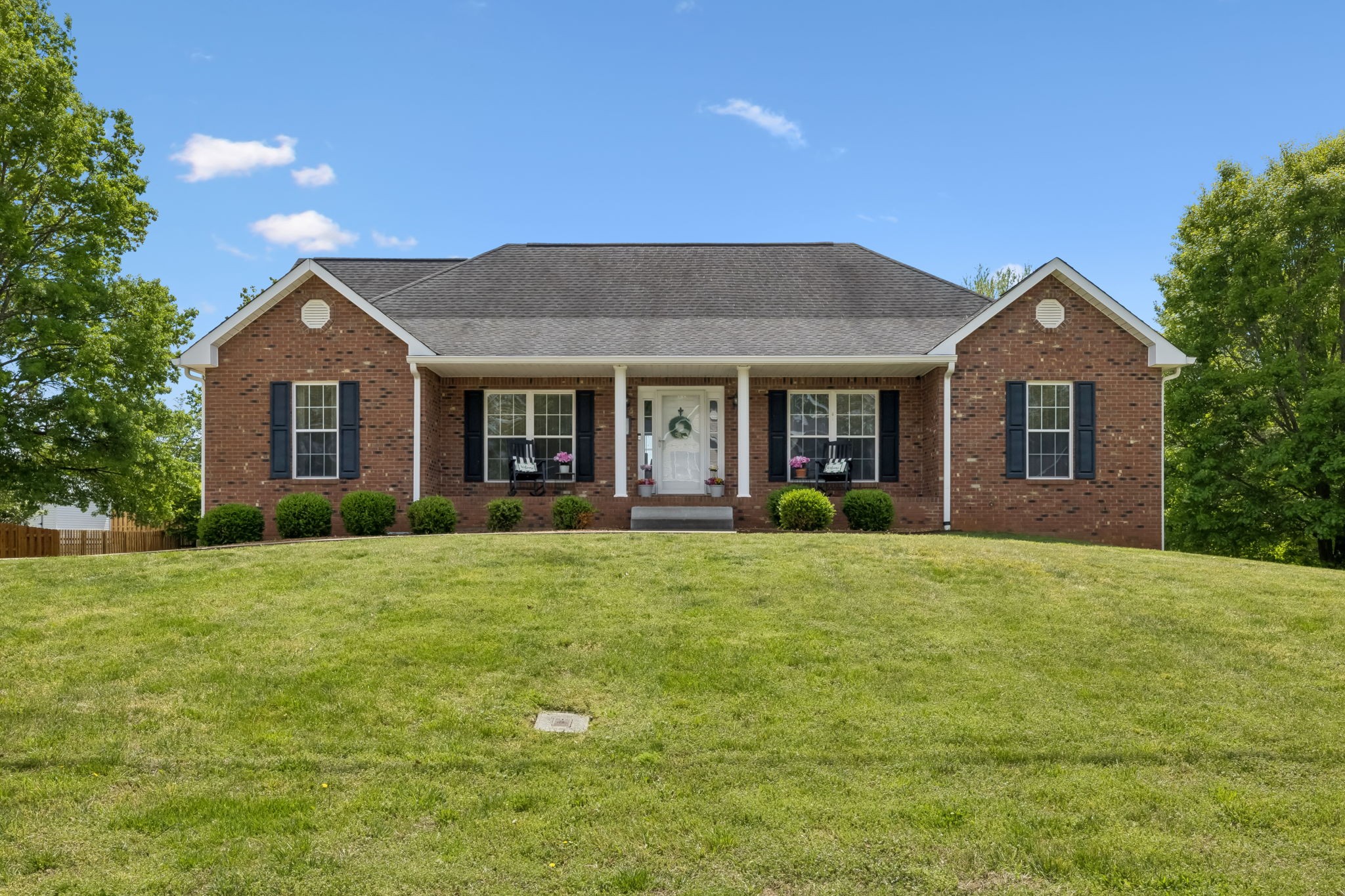 2426 Heartstone Ct Property Photo 1