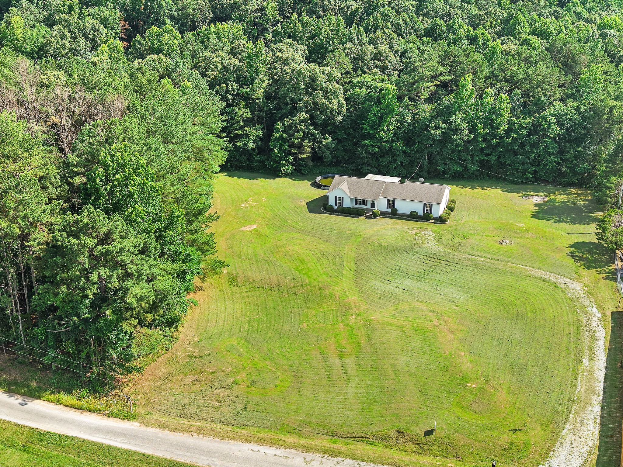 235 Mallard Ln Property Photo 2