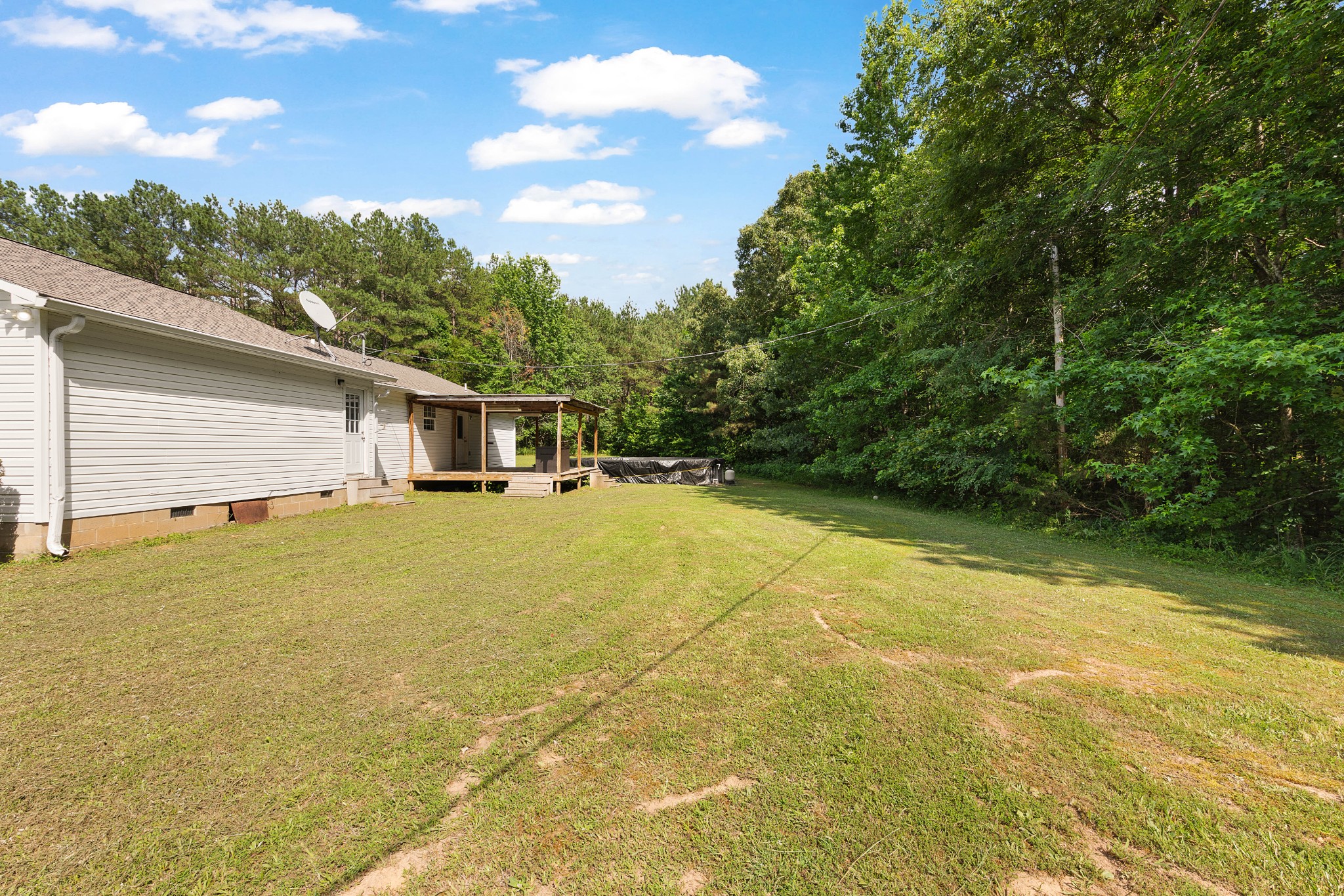 235 Mallard Ln Property Photo 4