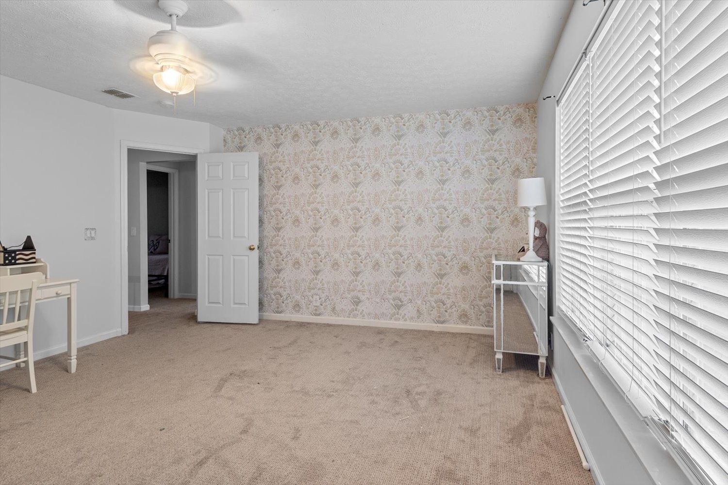 406 Orchid Trail Property Photo 30