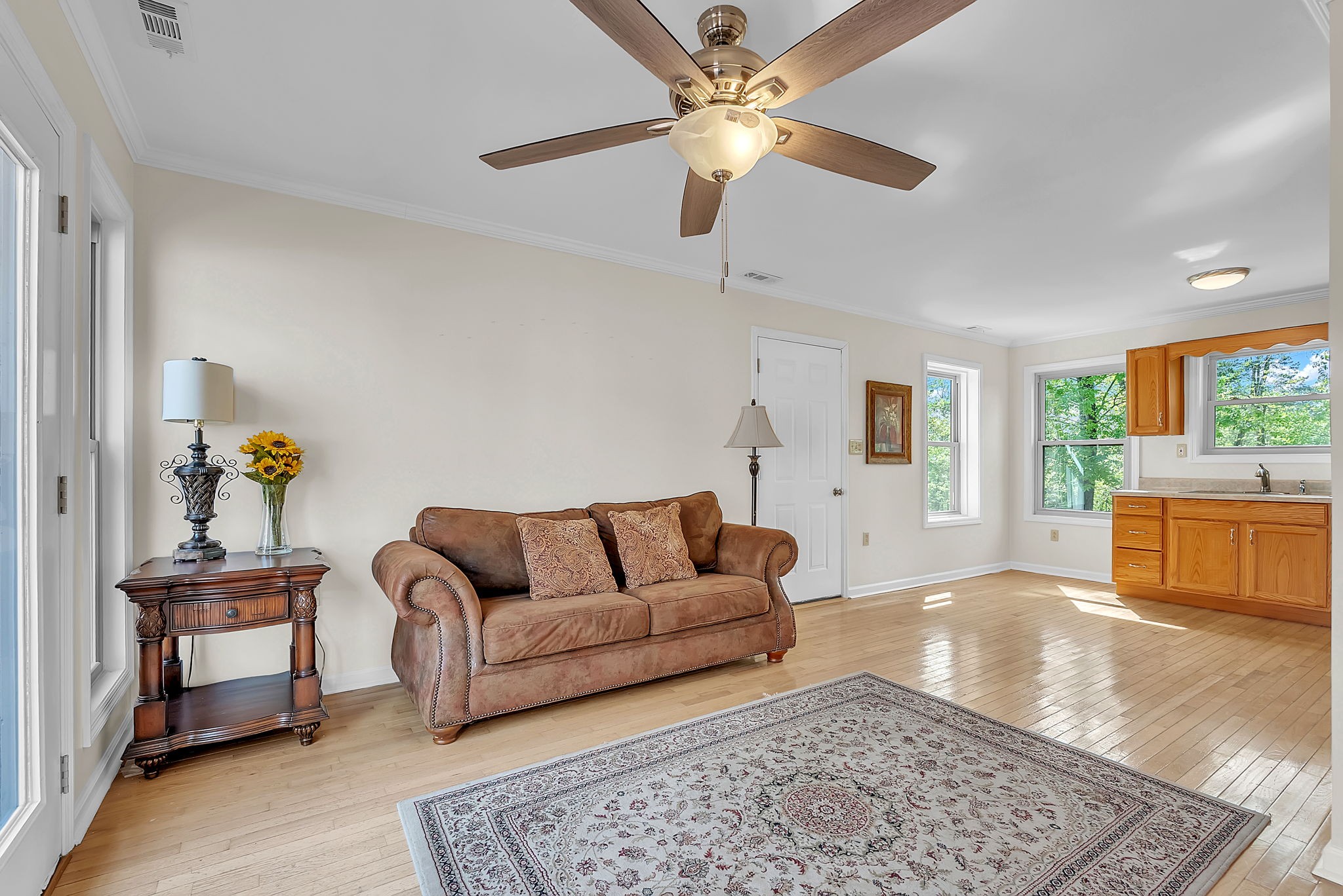 1819 Barker Rd Property Photo 24