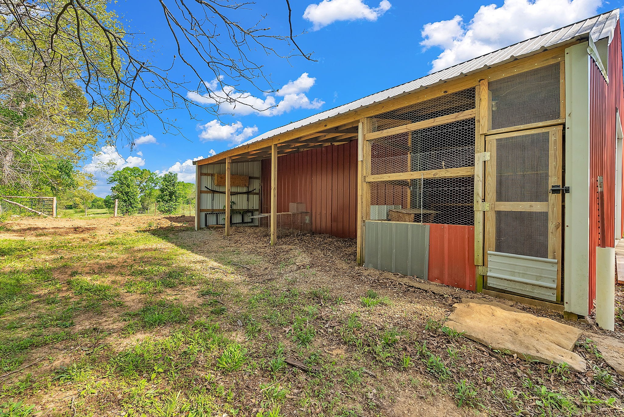 1819 Barker Rd Property Photo 40