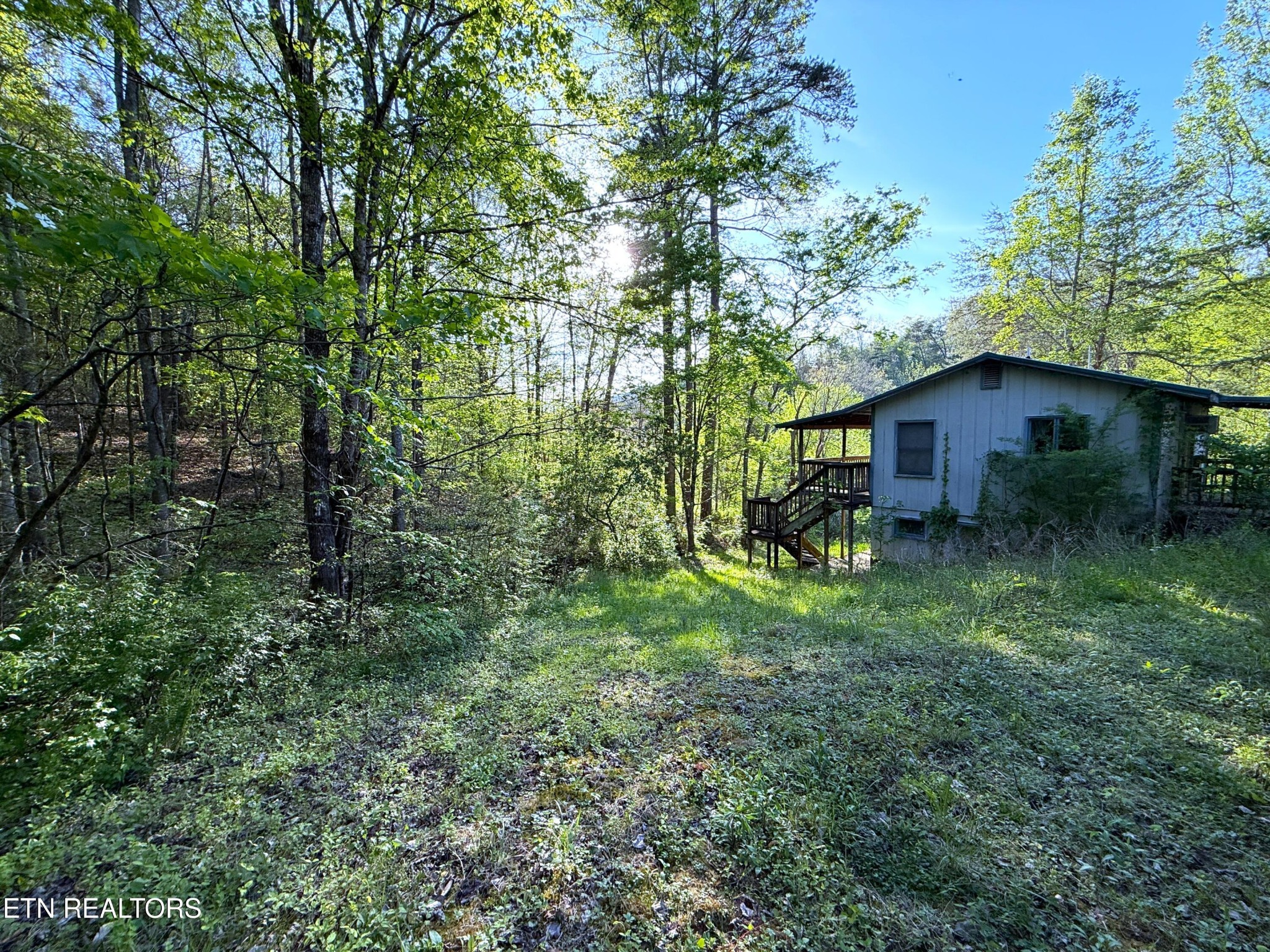 2930 Arch Way Property Photo 4