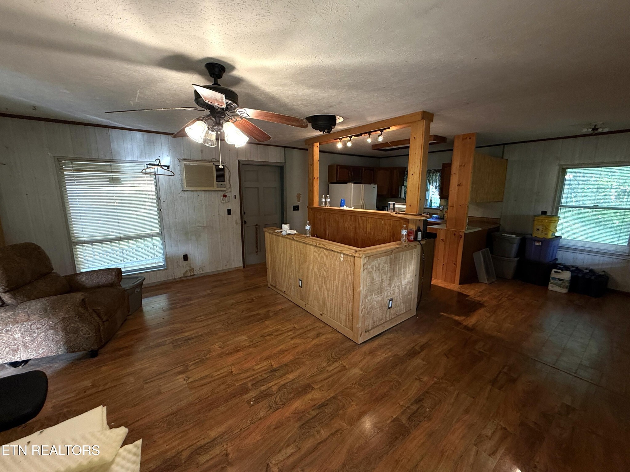 2930 Arch Way Property Photo 12