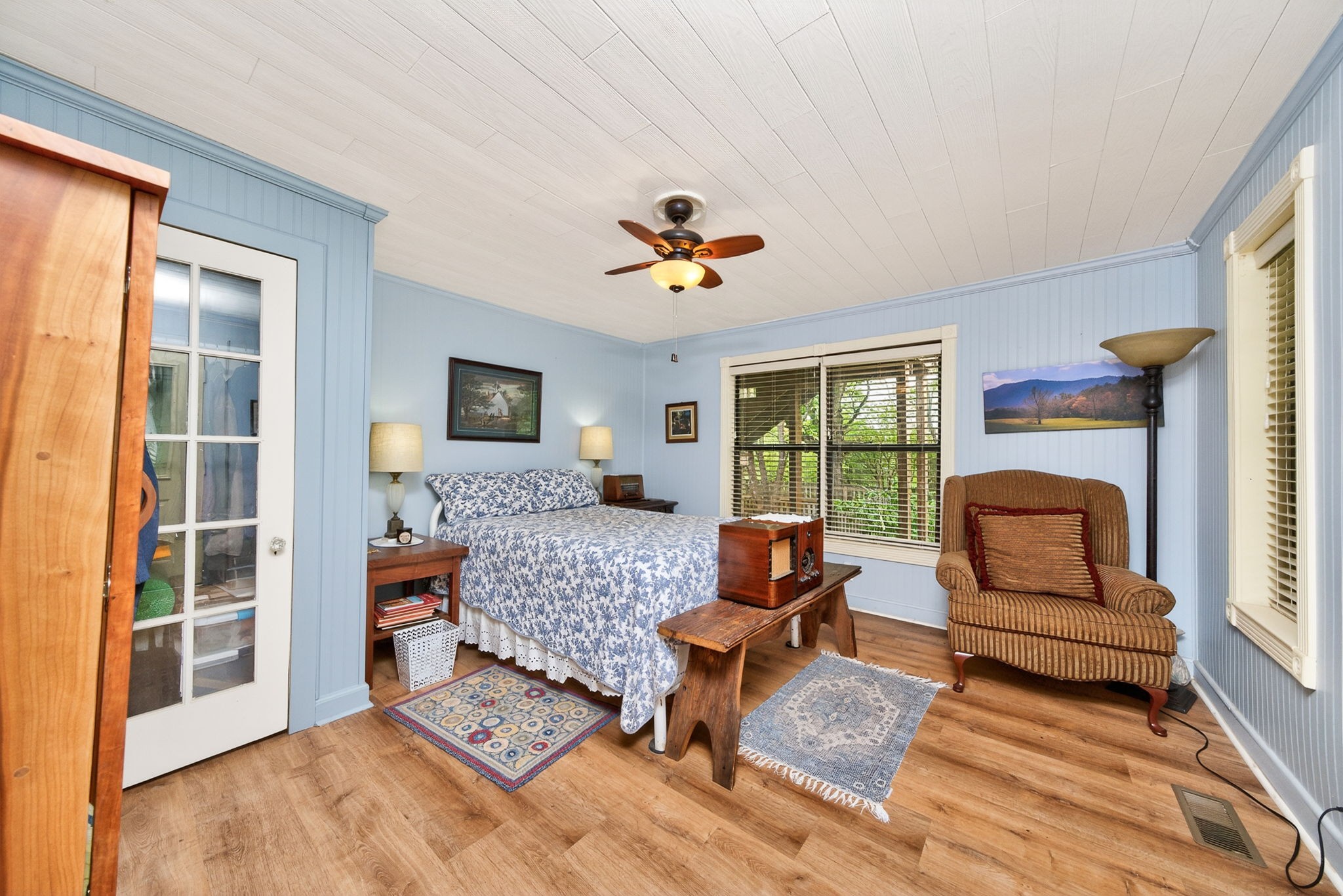 7400 Franks Ferry Rd Property Photo 13